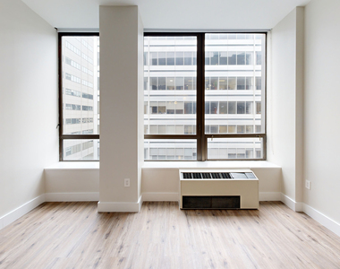 95 Wall Street - Photo Thumbnail 3