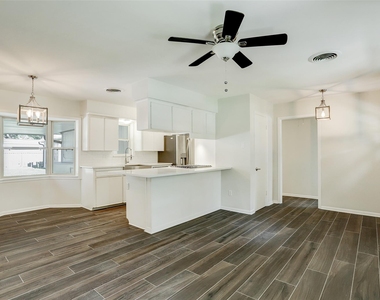4134 Hill Oak Drive - Photo Thumbnail 3