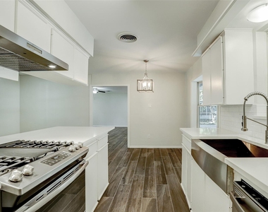 4134 Hill Oak Drive - Photo Thumbnail 6