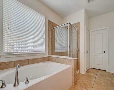 11 Sagamore Ridge Place - Photo Thumbnail 29