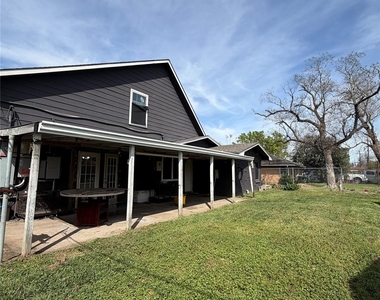 618 Sulphur Street - Photo Thumbnail 21