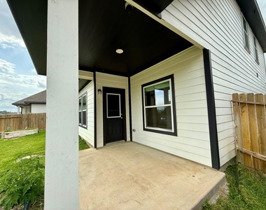 11707 Eclipse Drive - Photo Thumbnail 40