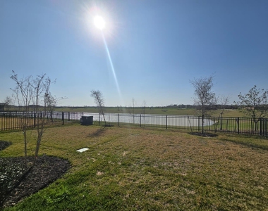 3061 Avenida Sonoma - Photo Thumbnail 4