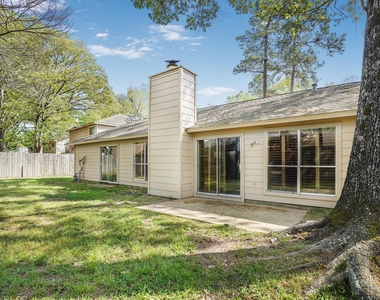 3203 Silver Falls Drive - Photo Thumbnail 24