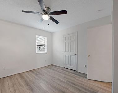 910 Judiway Street - Photo Thumbnail 15