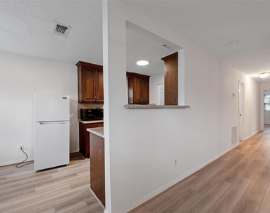 910 Judiway Street - Photo Thumbnail 4