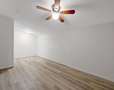 910 Judiway Street - Photo Thumbnail 19
