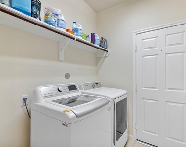 16911 Savannah Park Drive - Photo Thumbnail 19