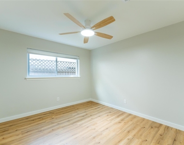 6119 S Braeswood Boulevard - Photo Thumbnail 26