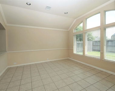 3735 Tidalwood - Photo Thumbnail 11