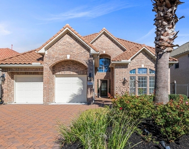 18918 Villa Bergamo Lane - Photo Thumbnail 1