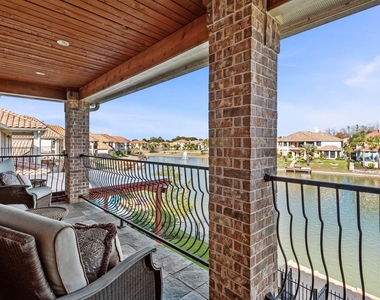 18918 Villa Bergamo Lane - Photo Thumbnail 23