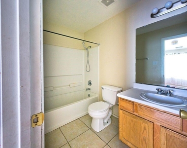 959 Verde Trails Drive - Photo Thumbnail 8