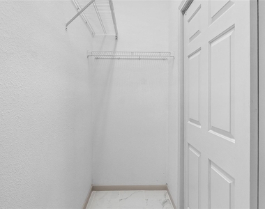 1441 East Street - Photo Thumbnail 17