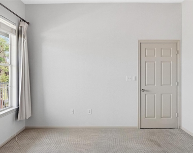 1441 East Street - Photo Thumbnail 13