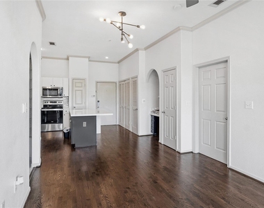 1441 East Street - Photo Thumbnail 7