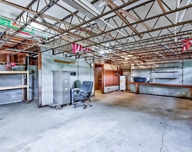 4600 Lakeshore Drive - Photo Thumbnail 28
