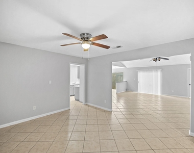 6214 Gladewell Drive - Photo Thumbnail 2
