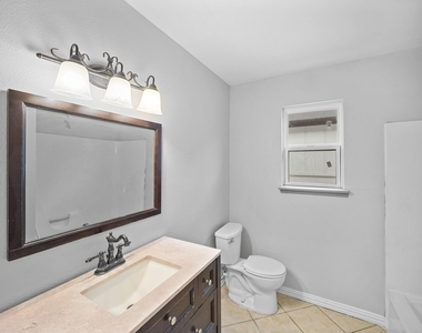6214 Gladewell Drive - Photo Thumbnail 16