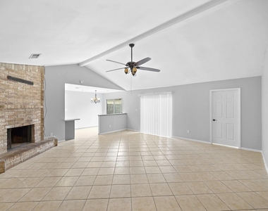 6214 Gladewell Drive - Photo Thumbnail 5