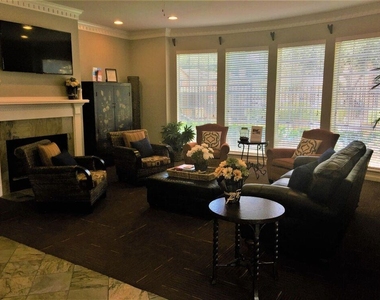3400 Edloe Street - Photo Thumbnail 7
