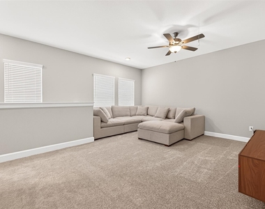 11226 Common Hackberry Street - Photo Thumbnail 14
