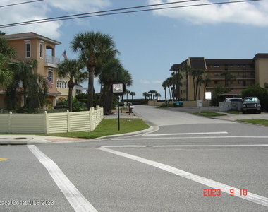 7801 Ridgewood Avenue - Photo Thumbnail 29