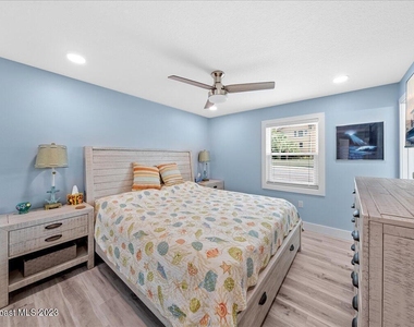7801 Ridgewood Avenue - Photo Thumbnail 17