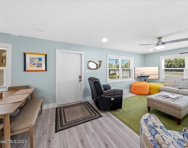 7801 Ridgewood Avenue - Photo Thumbnail 8