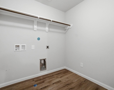 22210 Great Royal Lane - Photo Thumbnail 22
