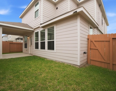22210 Great Royal Lane - Photo Thumbnail 35