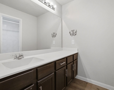 22210 Great Royal Lane - Photo Thumbnail 23