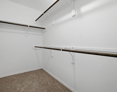 22210 Great Royal Lane - Photo Thumbnail 18