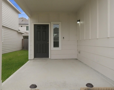 22210 Great Royal Lane - Photo Thumbnail 3
