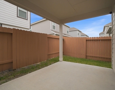 22210 Great Royal Lane - Photo Thumbnail 31