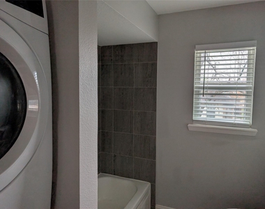 2513 Kowis - Photo Thumbnail 6