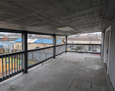 2513 Kowis - Photo Thumbnail 2