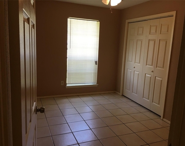 6219 Westbranch Drive - Photo Thumbnail 2