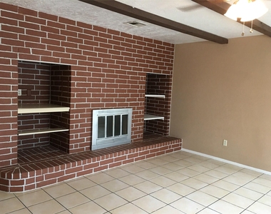 6219 Westbranch Drive - Photo Thumbnail 5