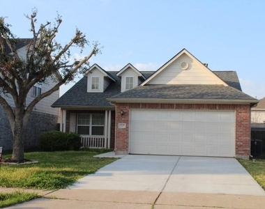 18114 Surrey Lake Lane - Photo Thumbnail 1