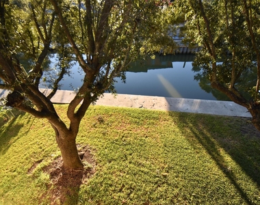82 Harbor Lane - Photo Thumbnail 32