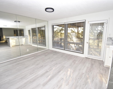 82 Harbor Lane - Photo Thumbnail 5