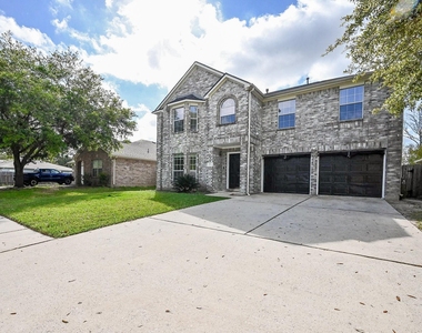 2534 Halstead Drive - Photo Thumbnail 4