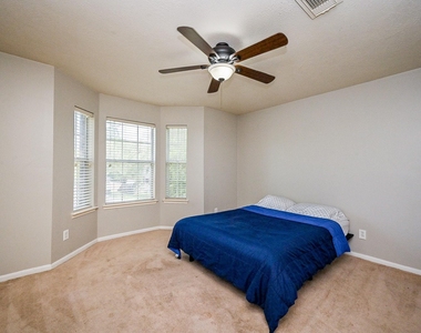 2534 Halstead Drive - Photo Thumbnail 21