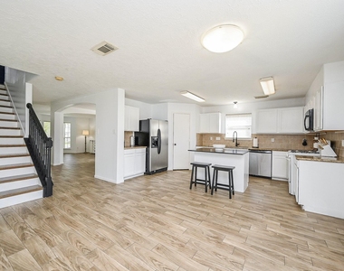 2534 Halstead Drive - Photo Thumbnail 16