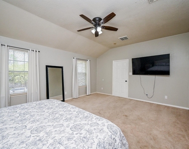 2534 Halstead Drive - Photo Thumbnail 25