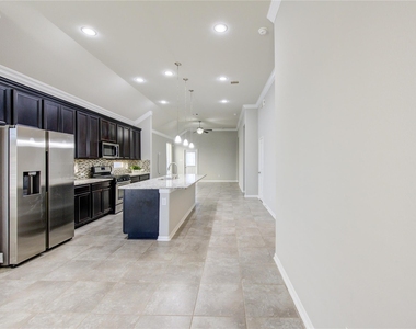 5314 Silver Ledge Drive - Photo Thumbnail 4