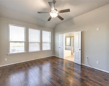 5314 Silver Ledge Drive - Photo Thumbnail 32
