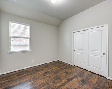 5314 Silver Ledge Drive - Photo Thumbnail 42