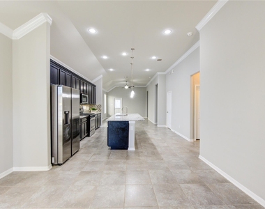 5314 Silver Ledge Drive - Photo Thumbnail 6